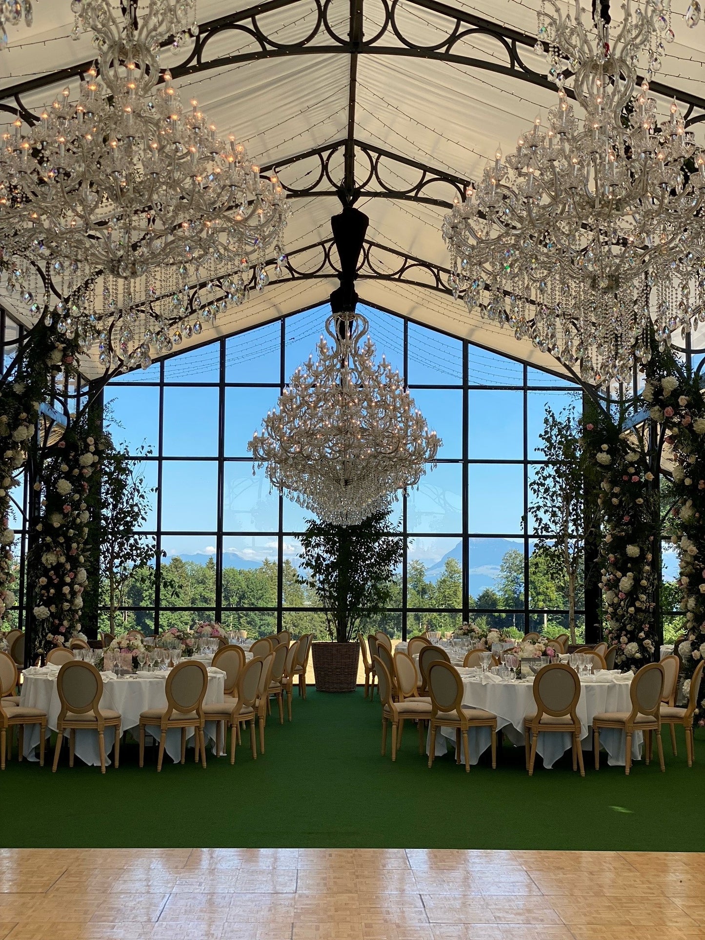 Lustra ar kristāliem 28 rokas