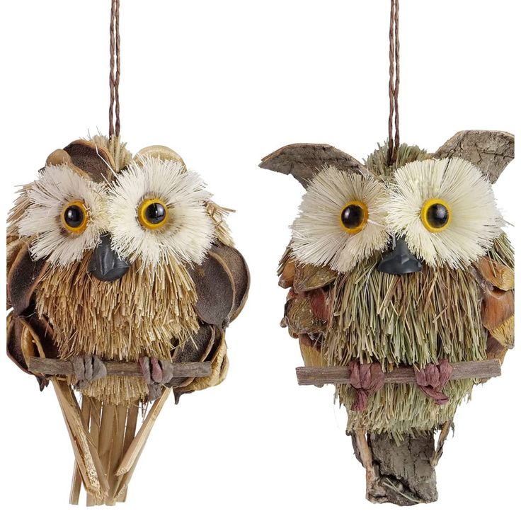 Where to rent rustic owl decor Riga, natural straw owl prop hire Latvia, 9cm eco Christmas decorations Riga, where to rent holiday decor in Riga, boutique country theme holiday display Baltic, organic winter woodland character ornaments.